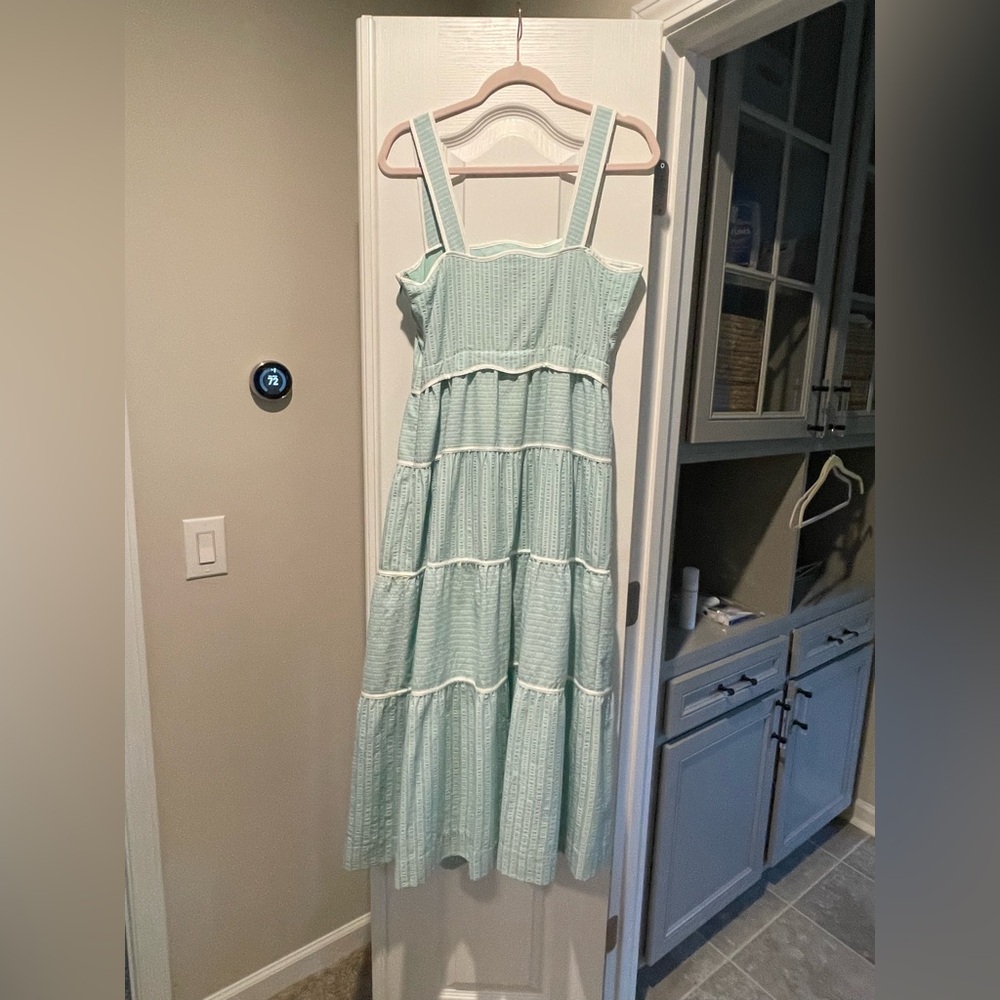 Adelyn Rae Midi Dress- M